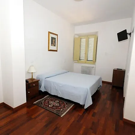 Guest House Domus Urbino Exterior foto